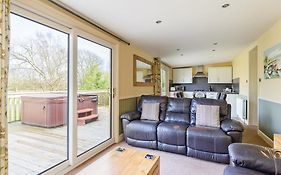 Pickering Lodges
